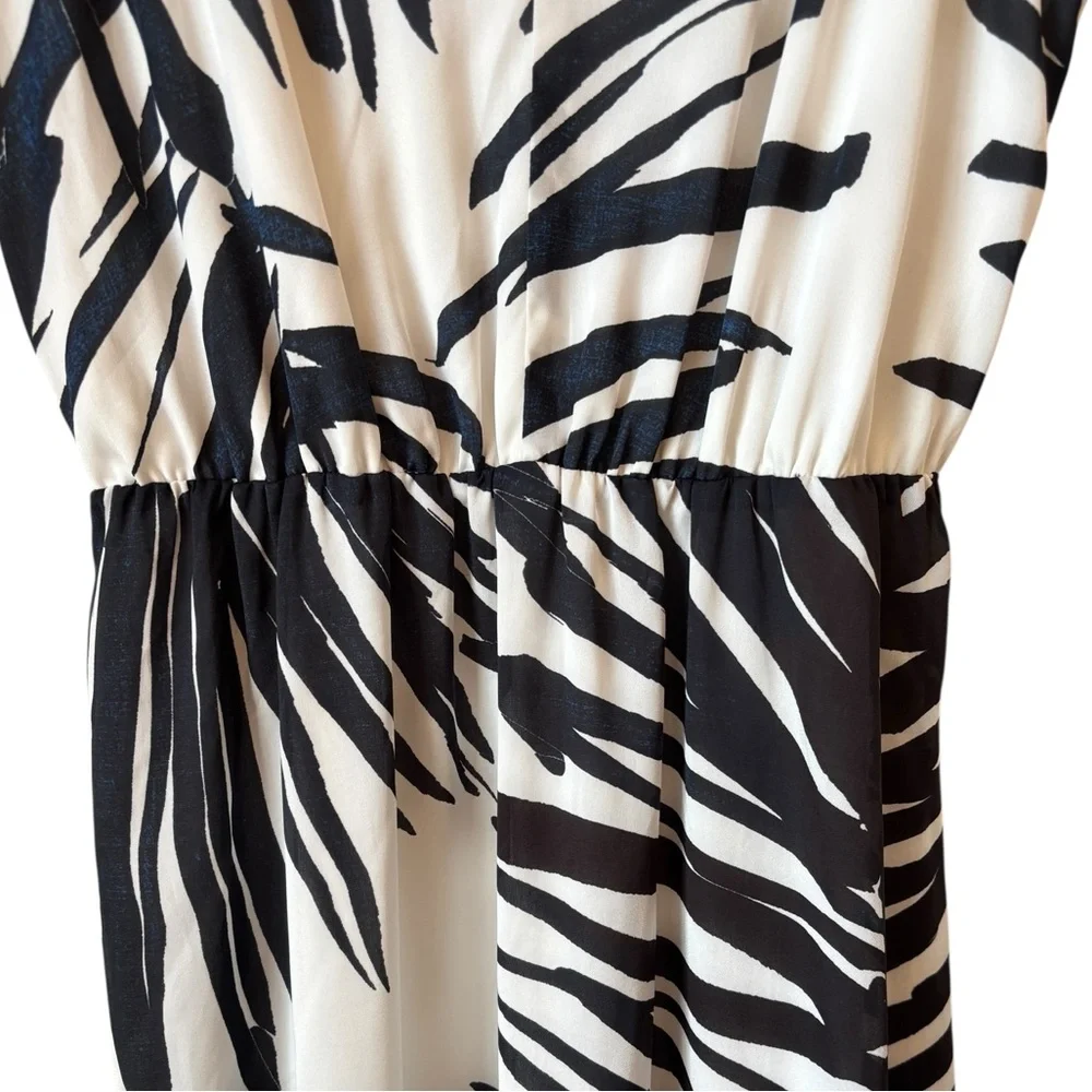 H&M Tropical Leaf Print Maxi Dress Sz 6 Double V Neck Lightweight Resort Wear - Picture 5 of 11